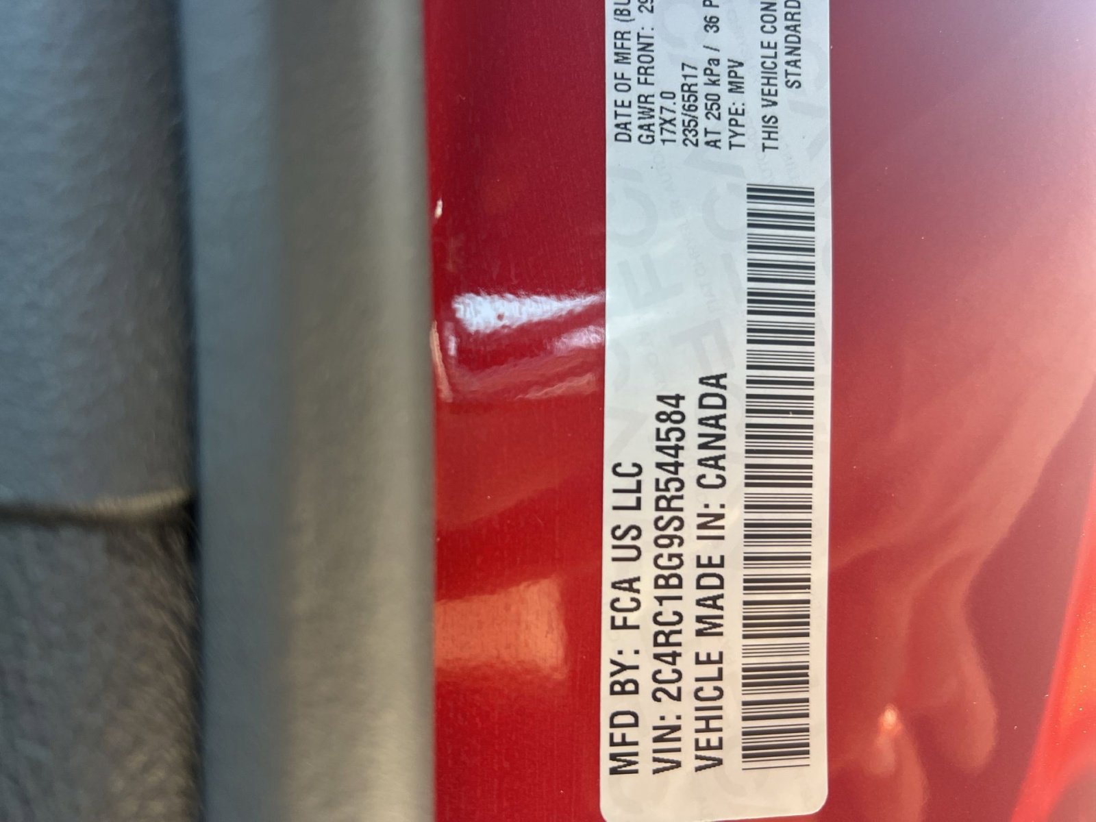 Used 2025 Chrysler Pacifica Select FWD image 37