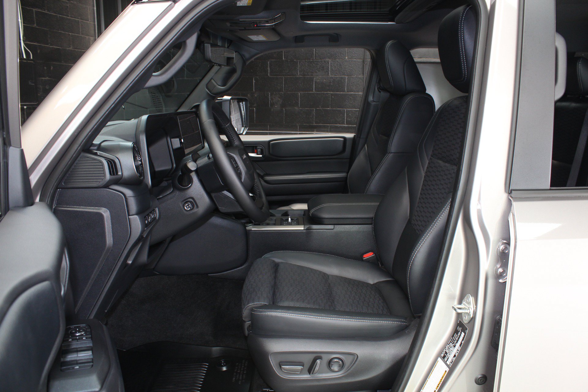 Used 2025 Toyota Land Cruiser w/ Premium Package AWD/4WD image 43