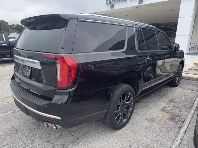 Used 2023 GMC Yukon XL Denali image 6