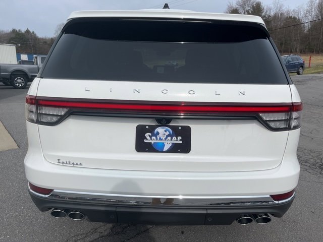 New 2025 Lincoln Aviator Reserve w/ Luxury Package image 7