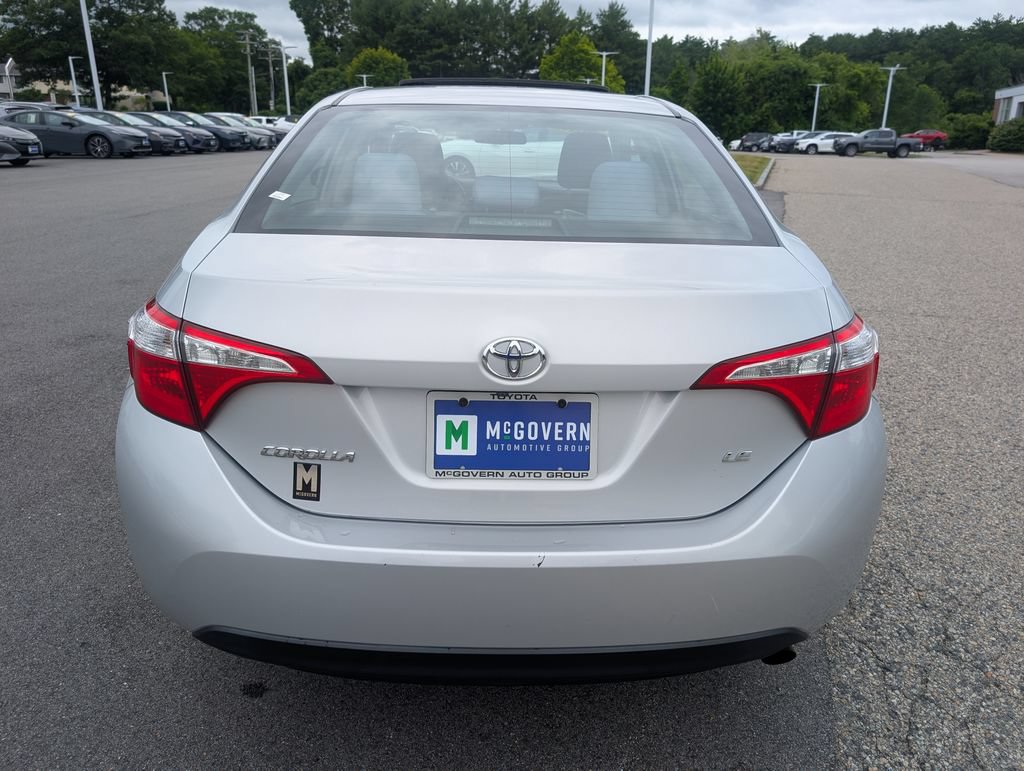 Used 2016 Toyota Corolla LE FWD image 4