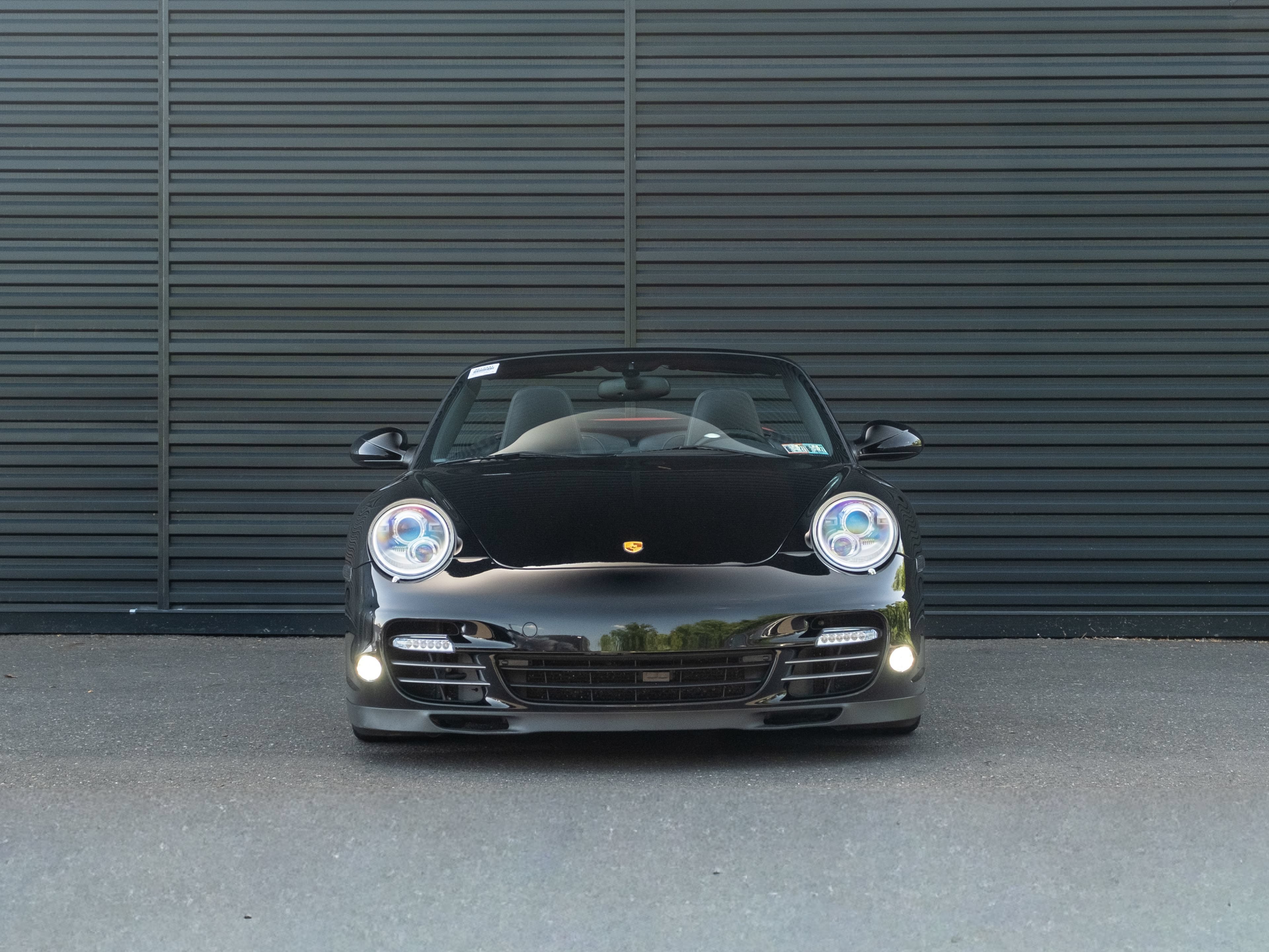 Used 2011 Porsche 911 Turbo S AWD/4WD image 11
