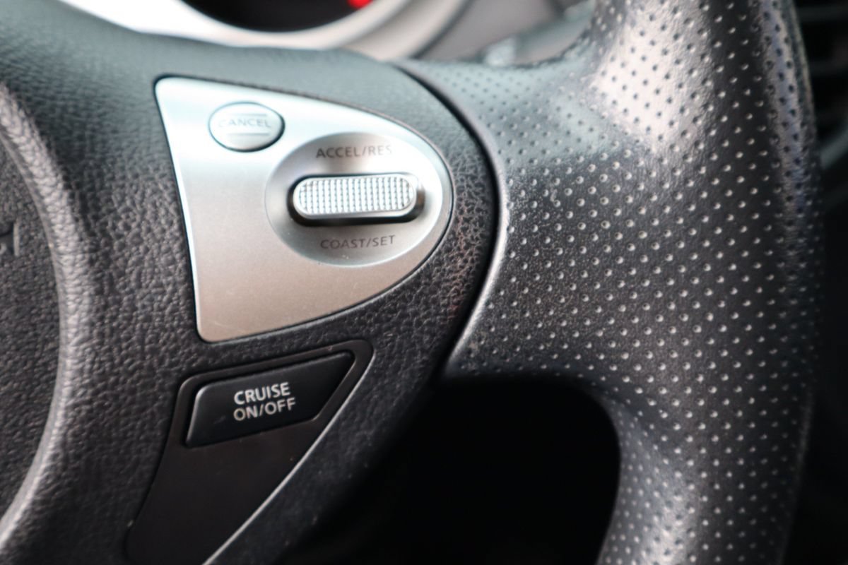Used 2016 Nissan Juke S AWD/4WD image 16
