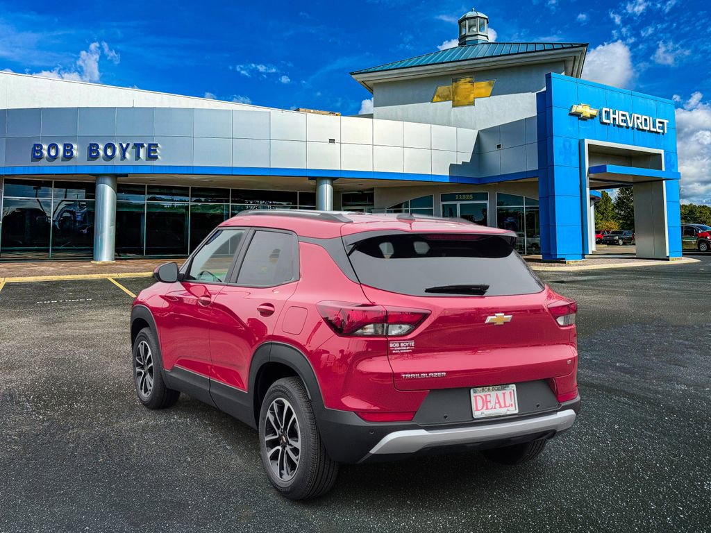 New 2026 Chevrolet TrailBlazer LT w/ Convenience Package image 3