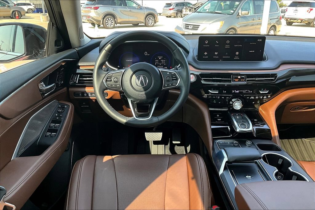 Used 2024 Acura MDX SH-AWD w/ Technology Package image 6