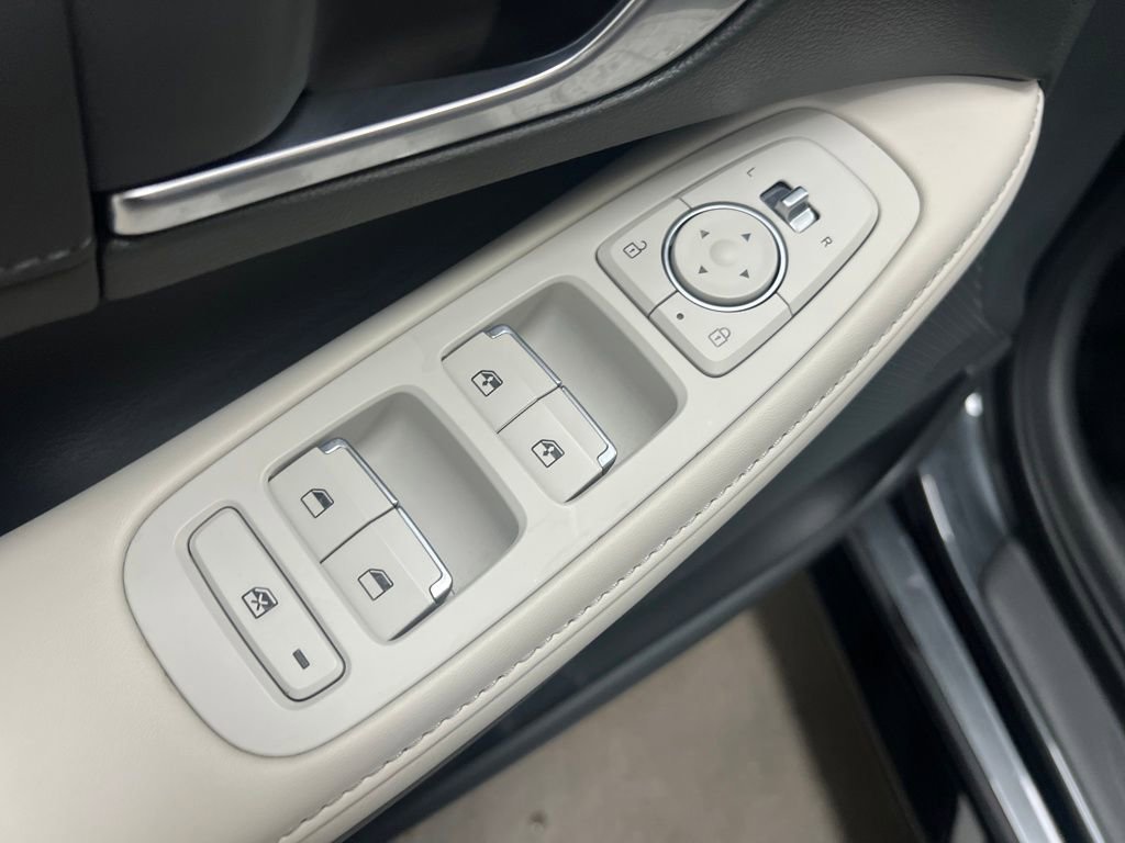 Used 2022 Hyundai Sonata Limited image 14