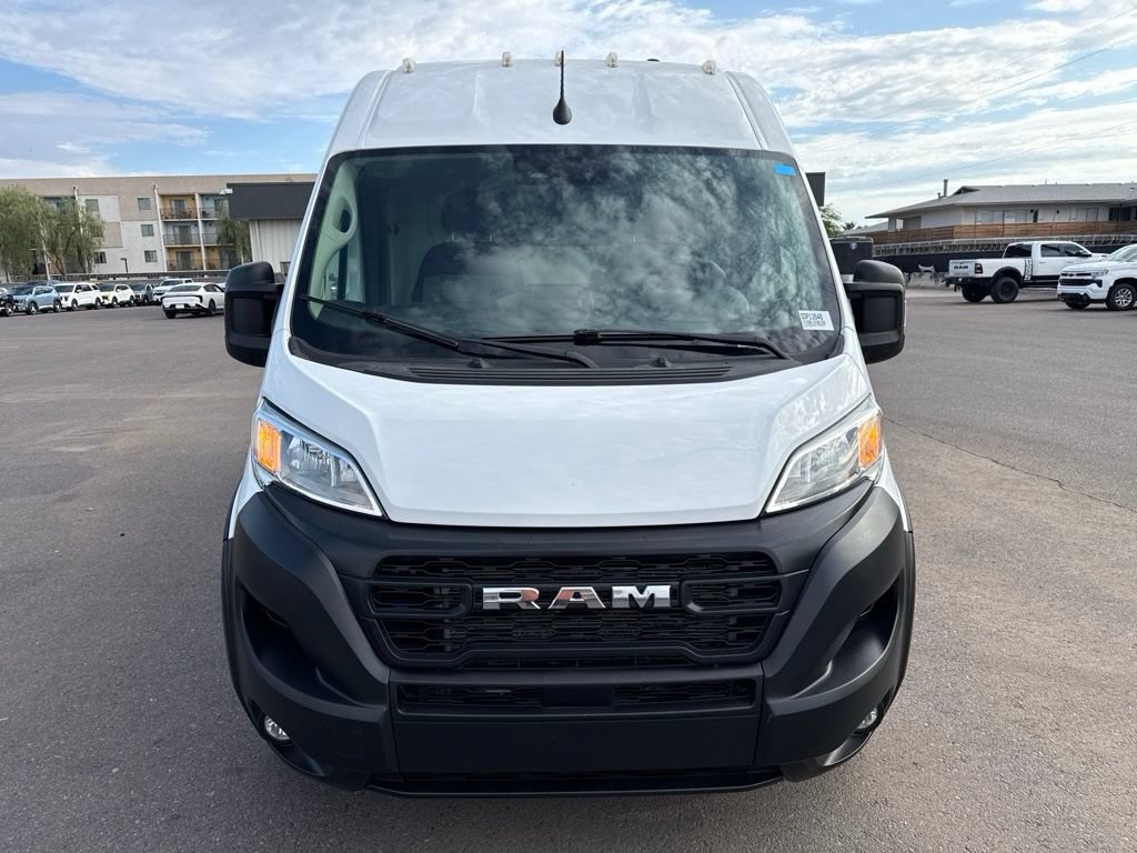 Used 2024 RAM ProMaster 2500 w/ Convenience Group FWD image 4