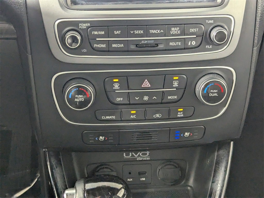Used 2014 Kia Sorento SX w/ 3rd Row Package image 19