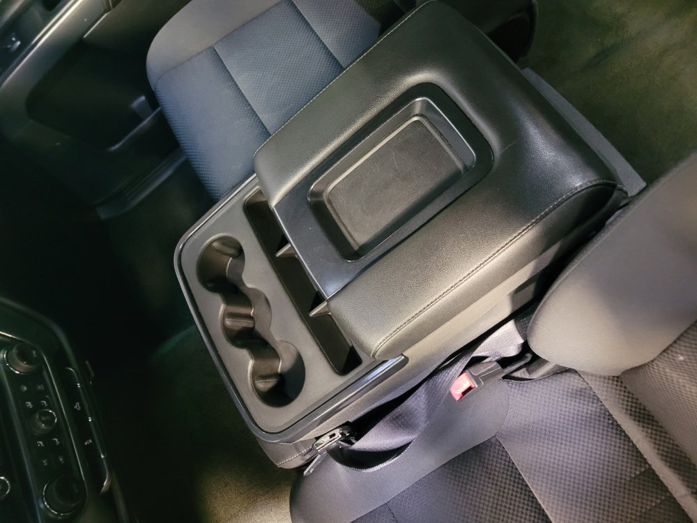 Used 2018 Chevrolet Silverado 1500 LT w/ LT Eassist Package RWD image 26