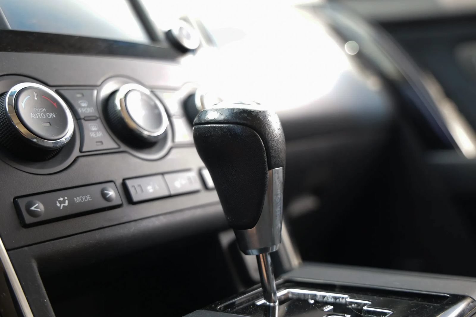 Used 2015 MAZDA CX-9 Touring w/ Touring Technology Package FWD image 43