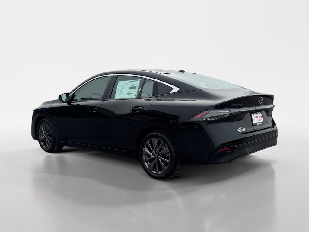New 2026 Nissan Sentra SL w/ Floor Mat Package FWD image 4
