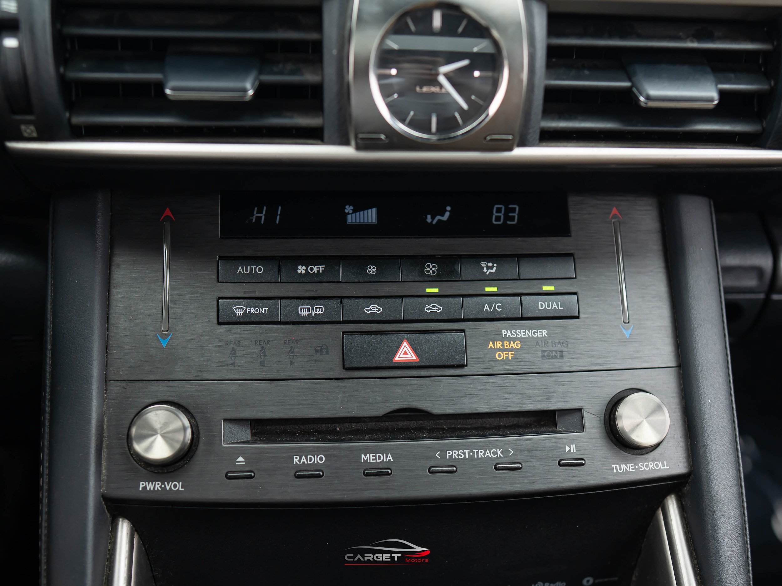 Used 2019 Lexus IS 300 F Sport w/ F Sport Package RWD image 34