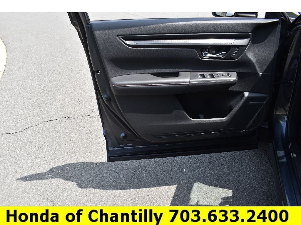 Certified 2025 Honda CR-V Sport-L image 25