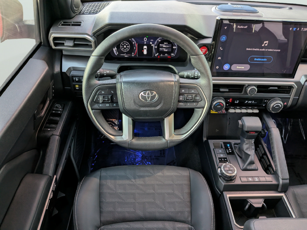 Used 2026 Toyota 4Runner TRD Off-Road Premium AWD/4WD image 15