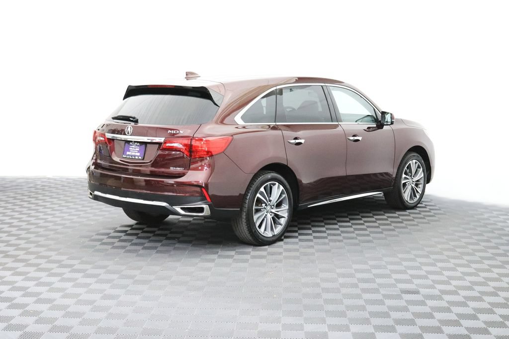 Used 2017 Acura MDX w/ Technology Package AWD/4WD image 9
