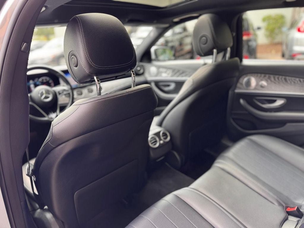 Used 2021 Mercedes-Benz E 350 4MATIC Sedan image 22
