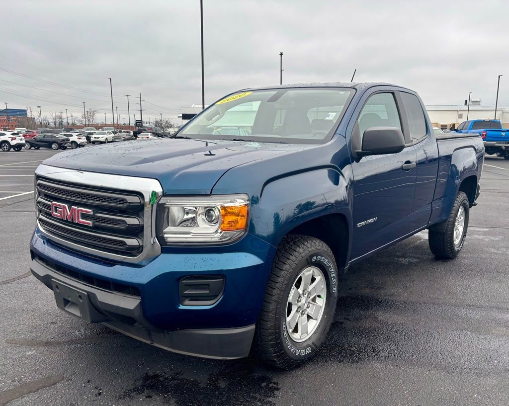 Used 2020 GMC Canyon 4x4 Extended Cab w/ Convenience Package image 3