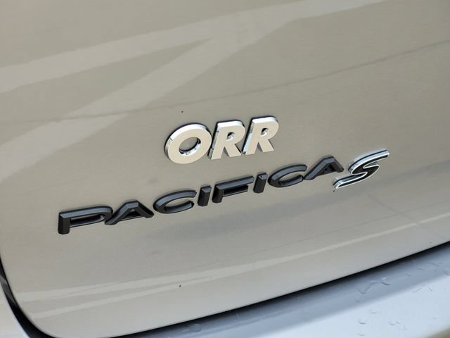 Used 2021 Chrysler Pacifica Touring w/ S Appearance Package FWD image 9