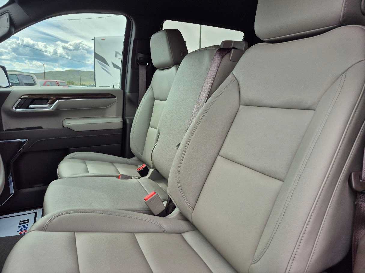 New 2026 Chevrolet Silverado 1500 LT w/ Leather Package AWD/4WD image 19