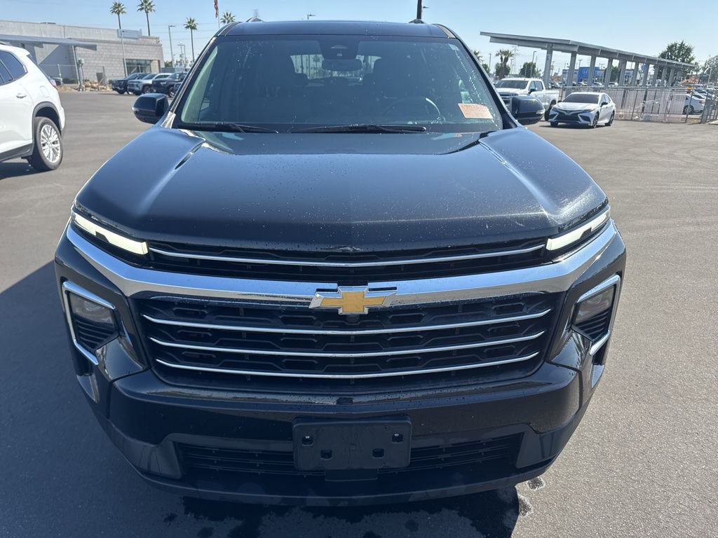 Certified 2025 Chevrolet Traverse LT w/ Sun and Wheel Package AWD/4WD image 7