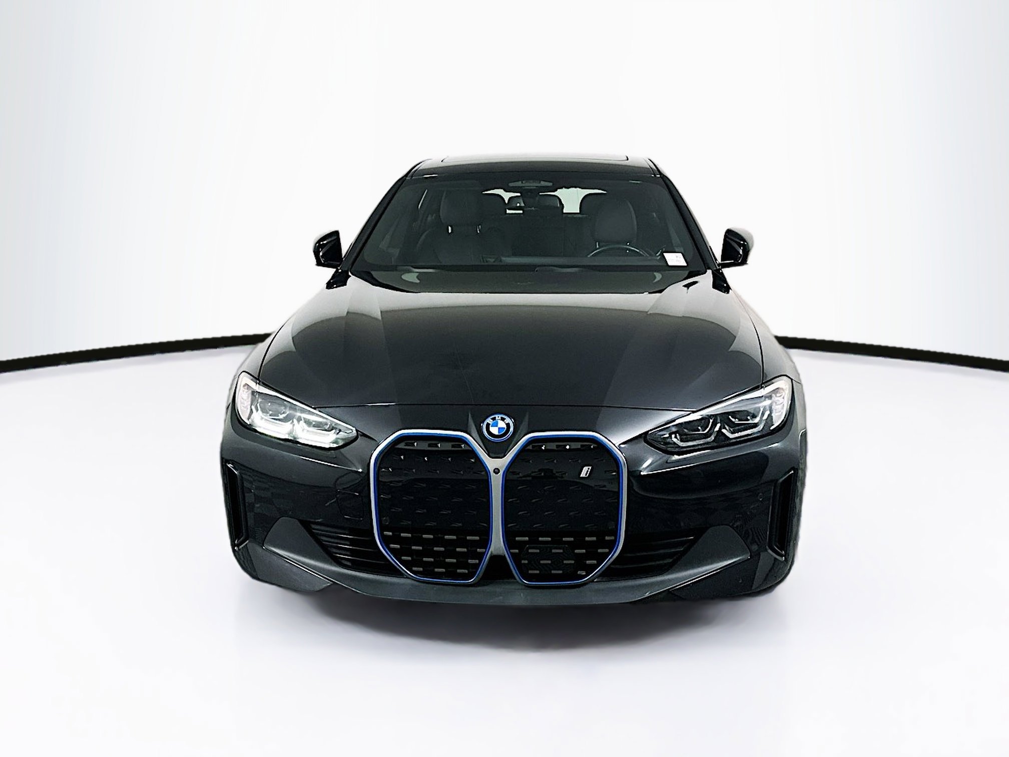 Used 2024 BMW i4 eDrive40 w/ Premium Package RWD image 2