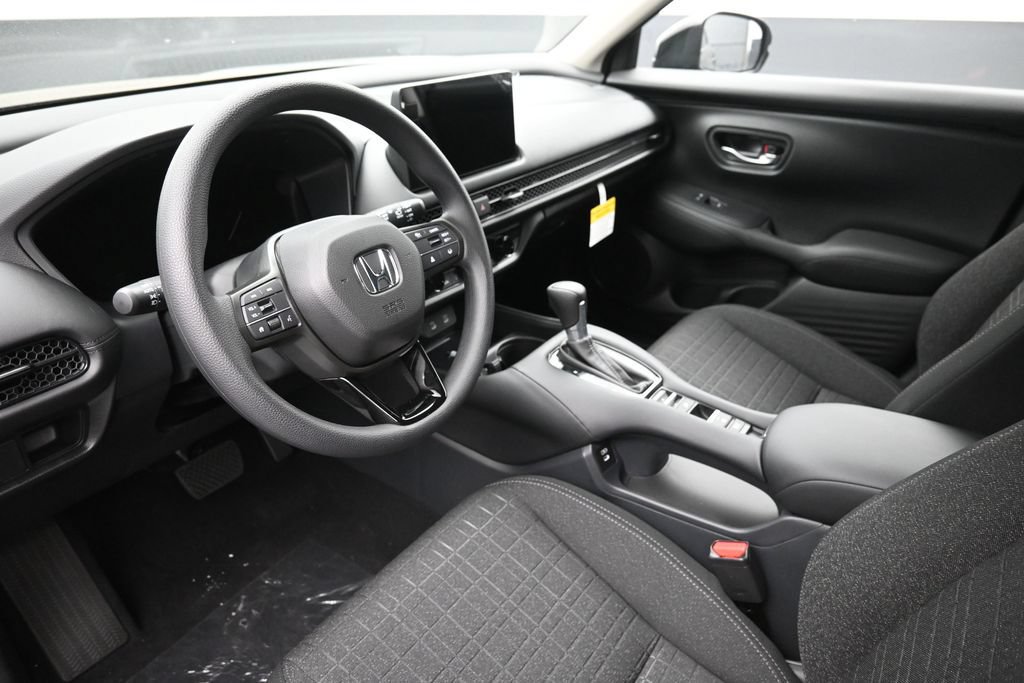 New 2027 Honda HR-V LX image 15
