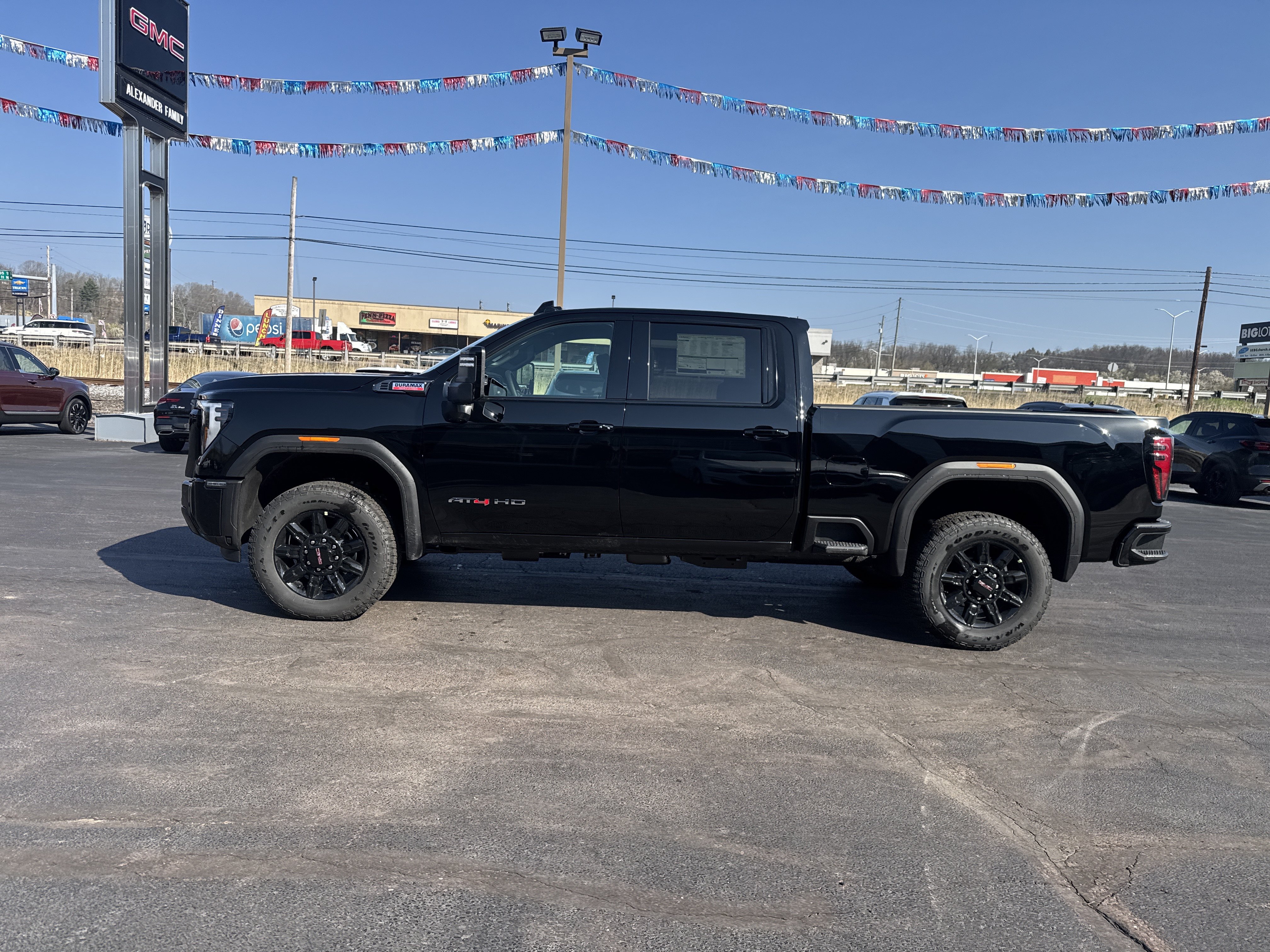 New 2026 GMC Sierra 2500 AT4 AWD/4WD image 7