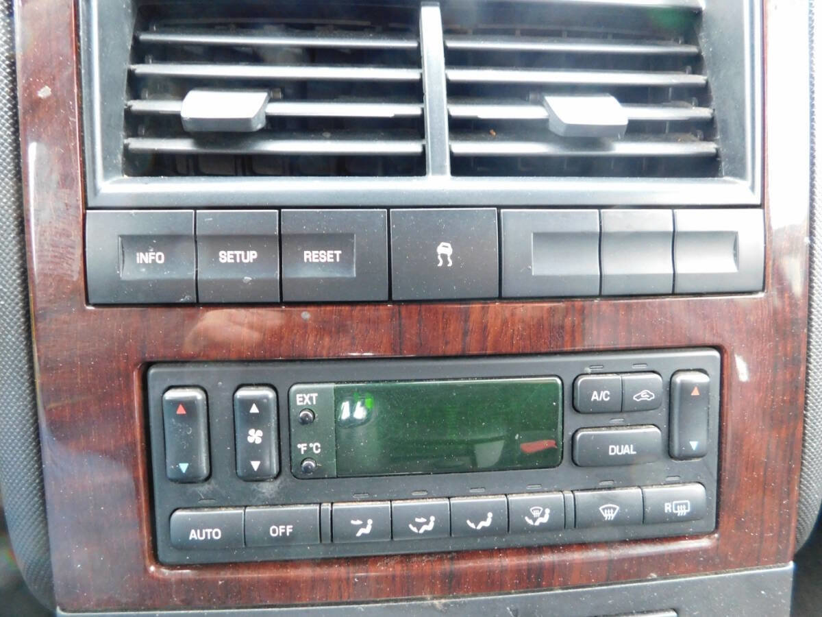 Used 2006 Ford Explorer Limited RWD image 10