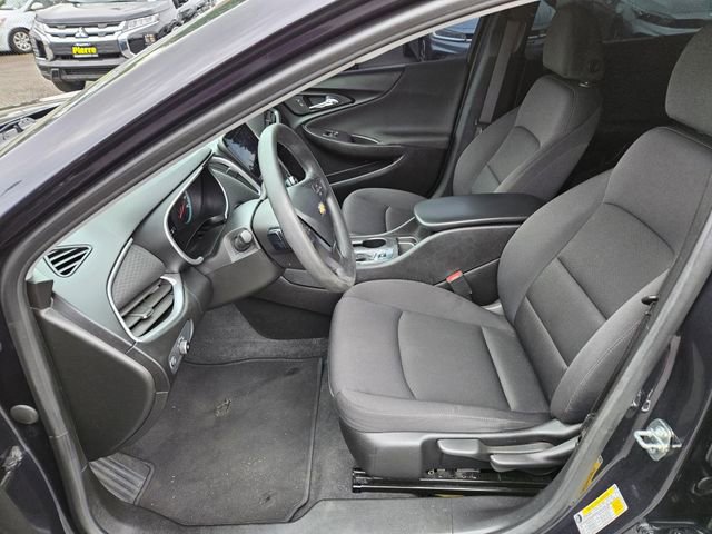 Used 2023 Chevrolet Malibu LS FWD image 13