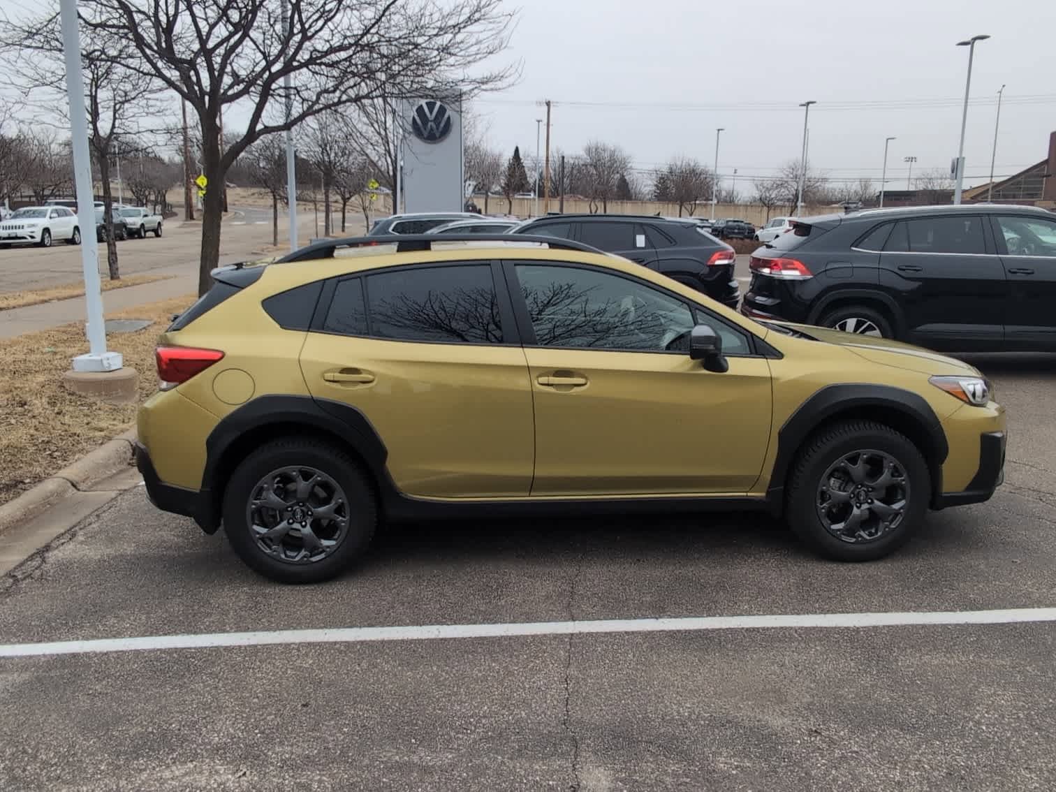 Used 2021 Subaru Crosstrek 2.5i Sport w/ Moonroof Package image 6