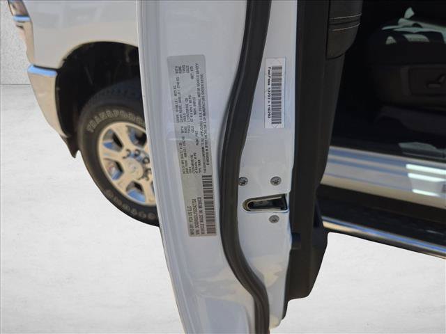 Used 2025 RAM 2500 Big Horn AWD/4WD image 25