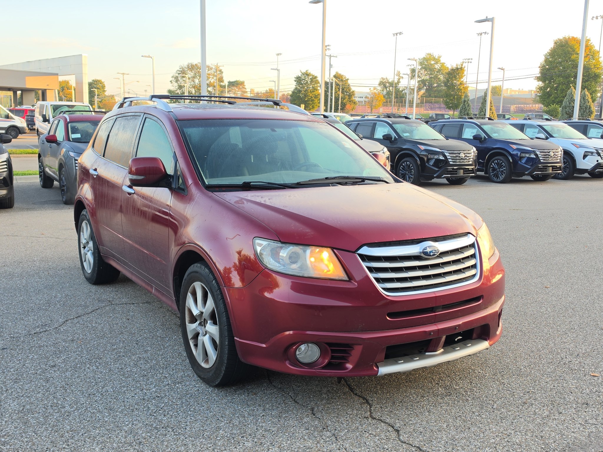 Used 2011 Subaru Tribeca Touring AWD/4WD image 1