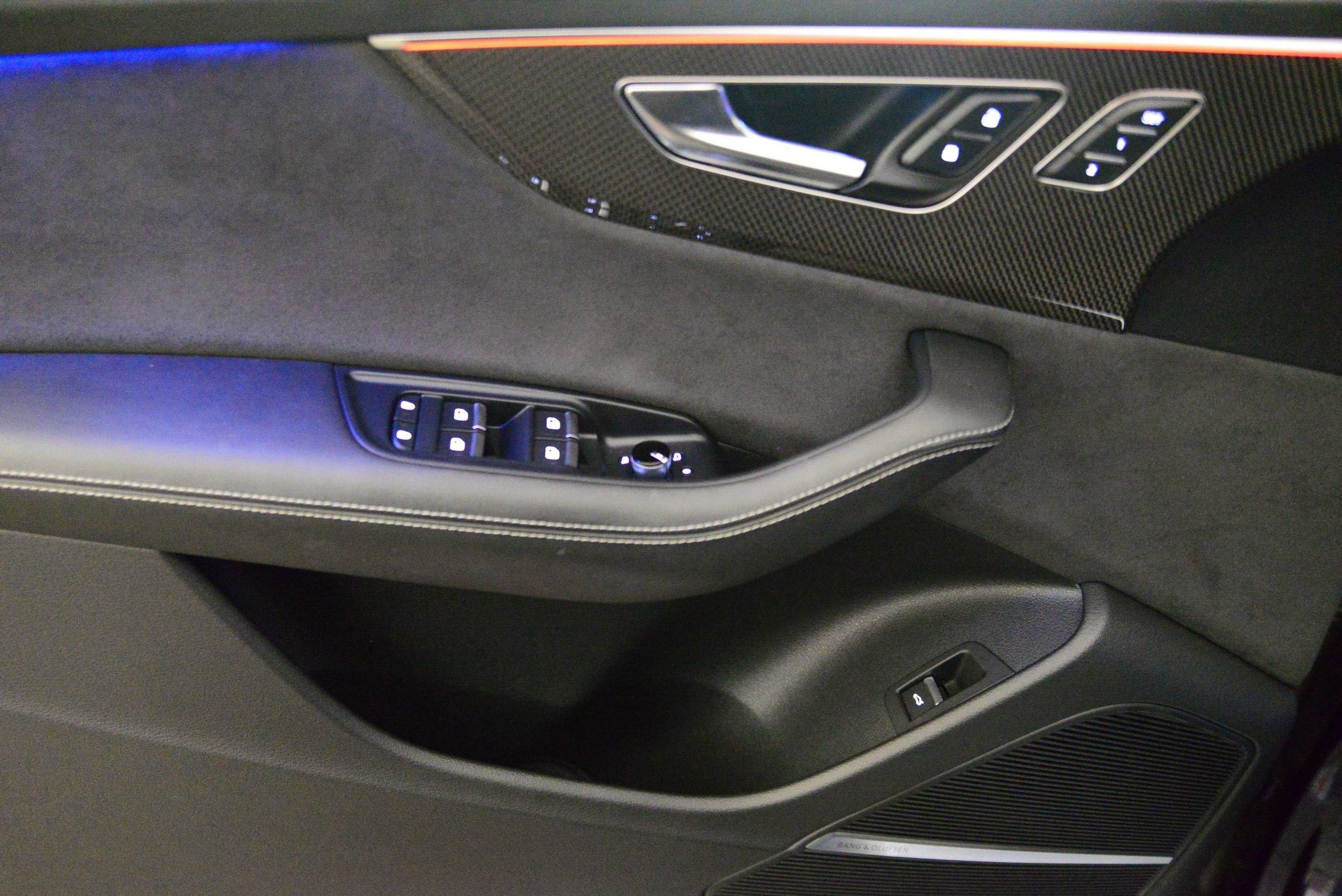 Used 2023 Audi SQ8 Premium Plus w/ SQ8 Luxury Package image 28