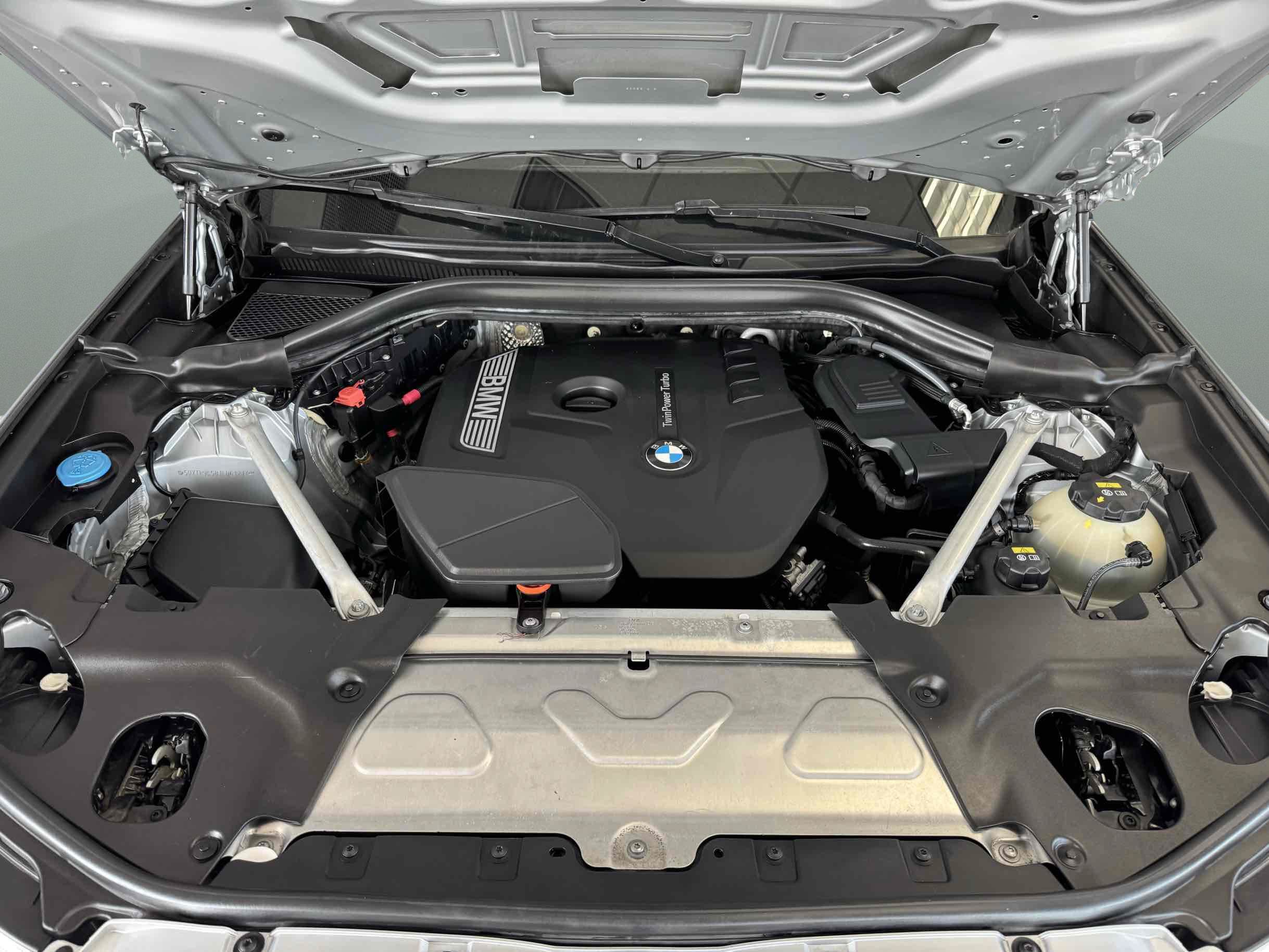 Used 2018 BMW X3 xDrive30i AWD/4WD image 14
