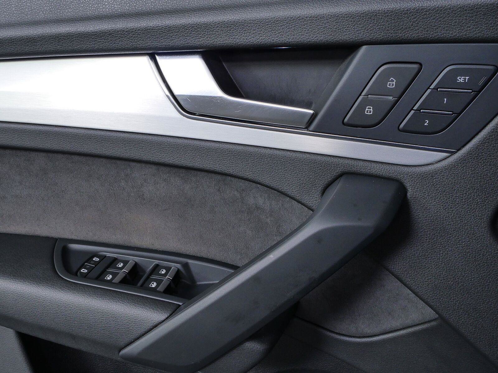 Used 2021 Audi SQ5 Premium w/ Convenience Package AWD/4WD image 6