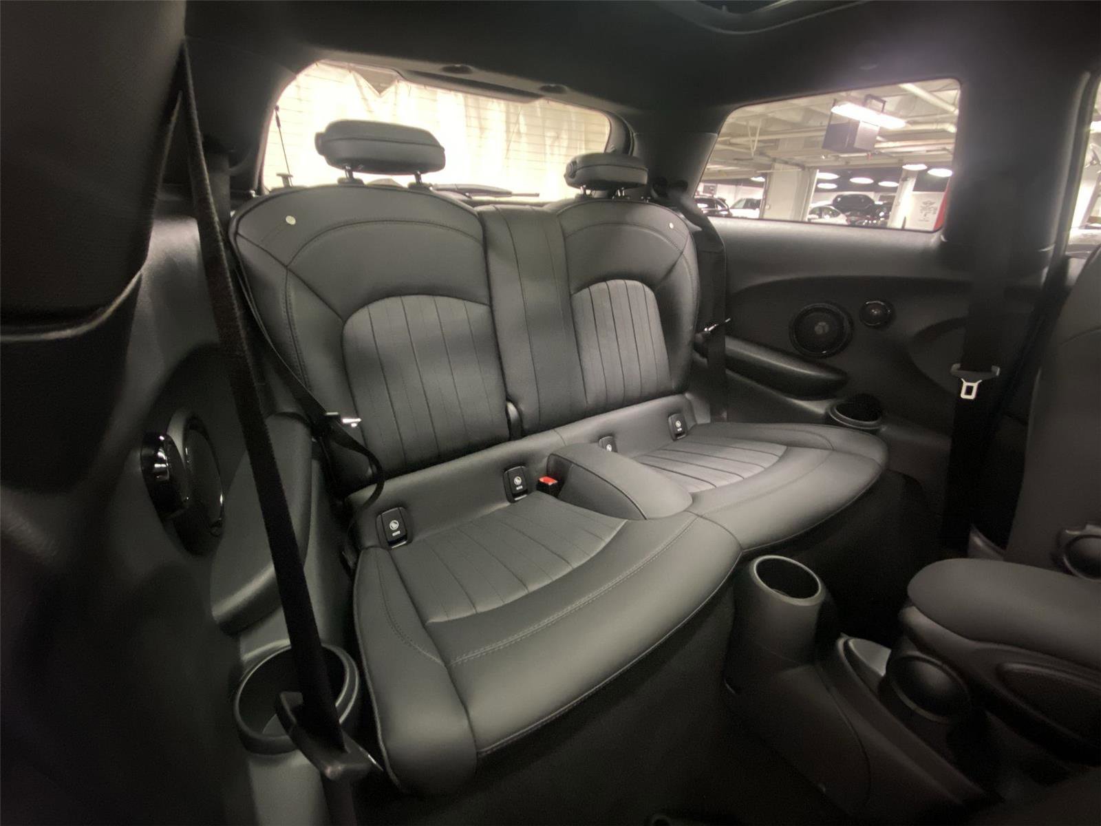 Certified 2024 MINI Cooper SE FWD image 29