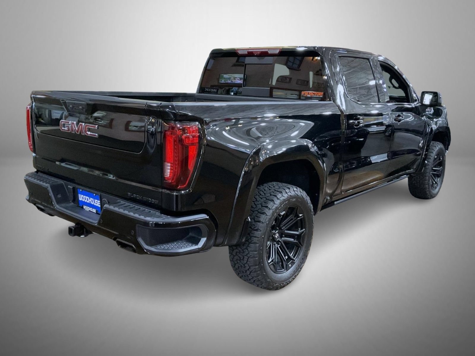 Used 2026 GMC Sierra 1500 AT4 w/ AT4 Premium Package AWD/4WD image 5