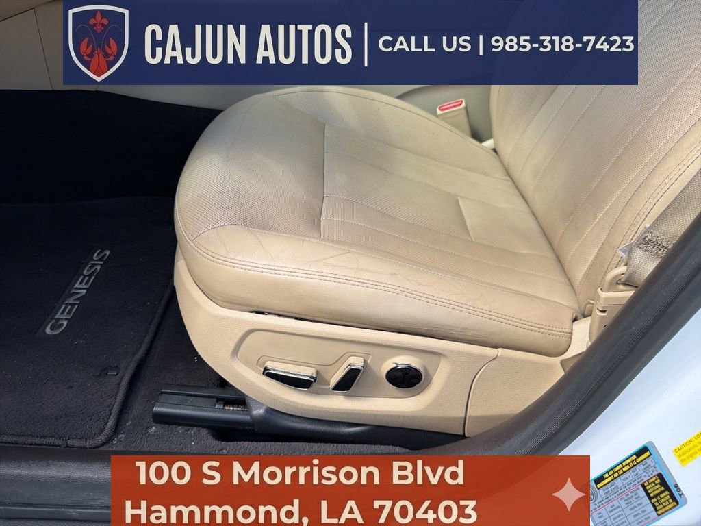 Used 2016 Hyundai Genesis 3.8 w/ Option Group 02 RWD image 17