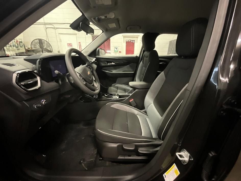 New 2026 Chevrolet TrailBlazer LS FWD image 4