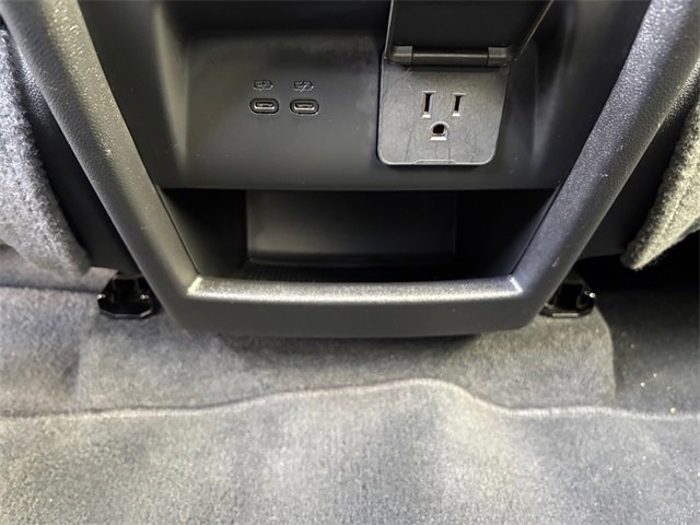 Used 2024 GMC Acadia Elevation image 37