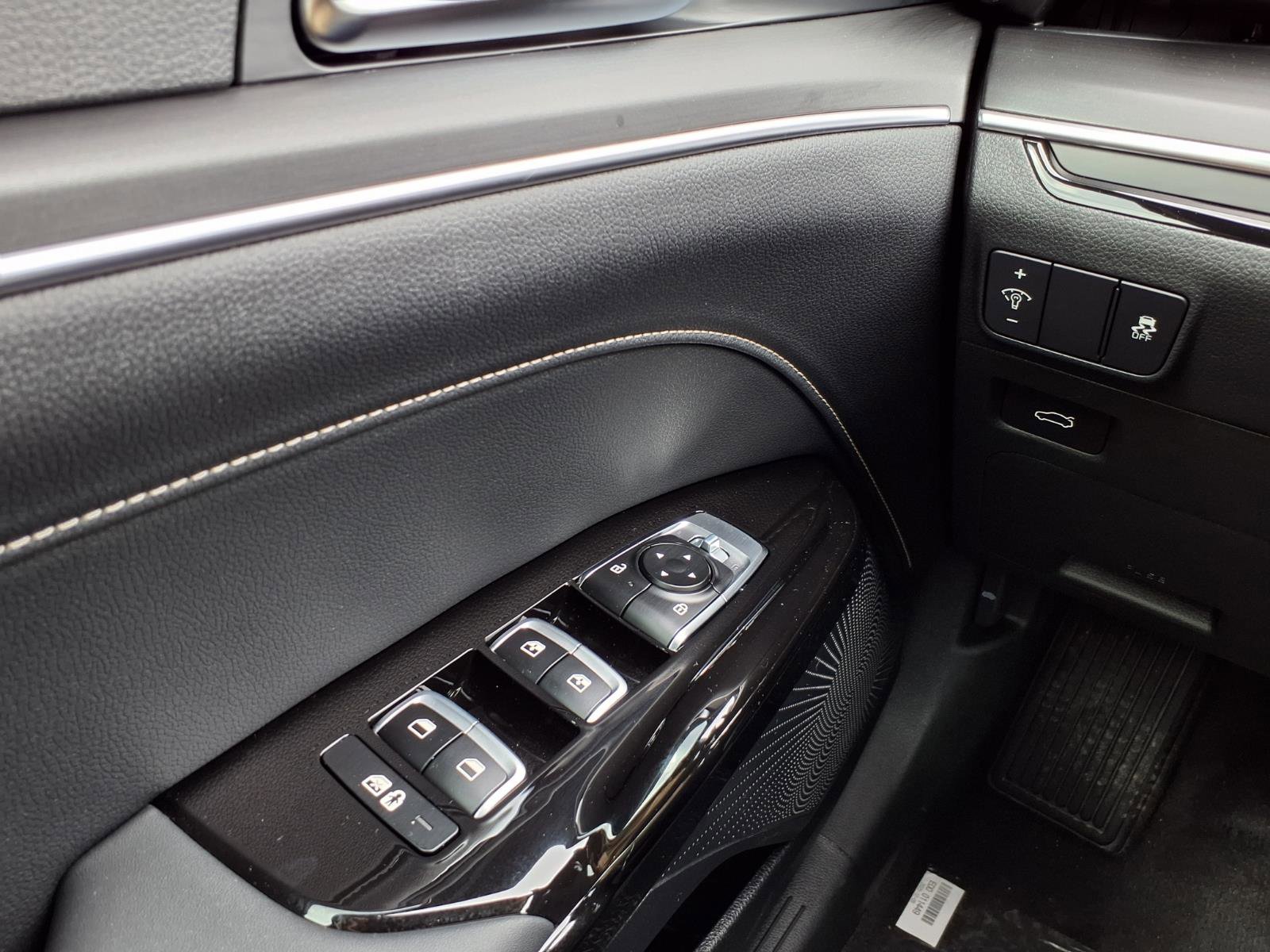 New 2026 Kia K5 GT-Line image 12