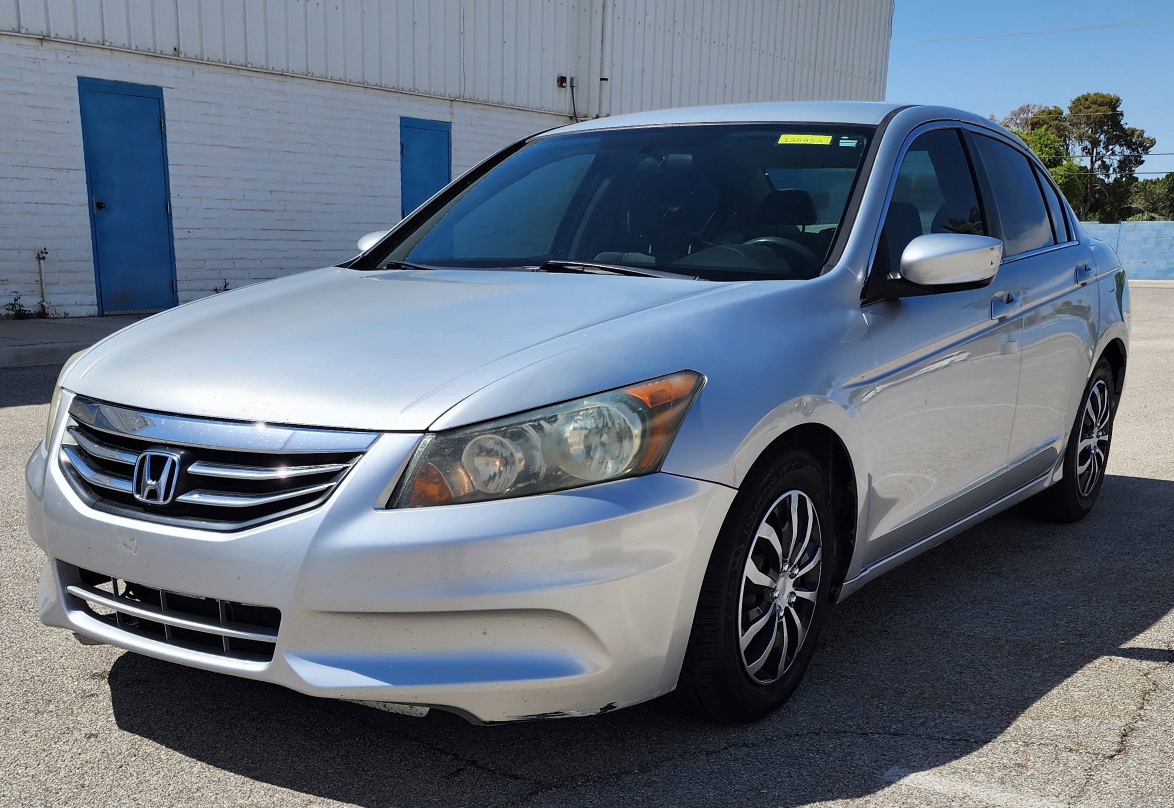 Used 2012 Honda Accord LX image 1