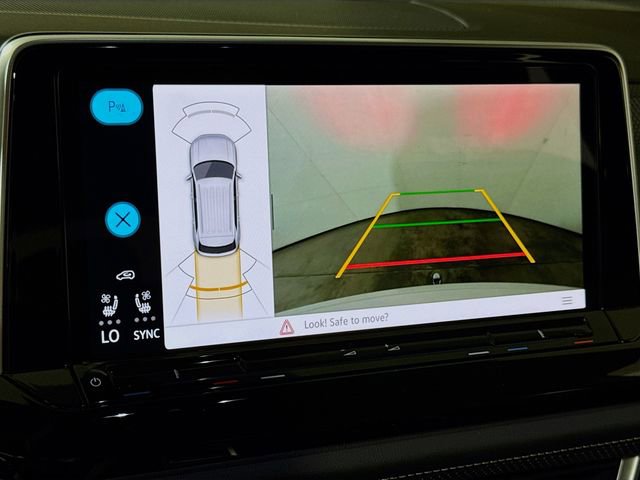 New 2026 Volkswagen Atlas Cross Sport SEL R-Line image 9