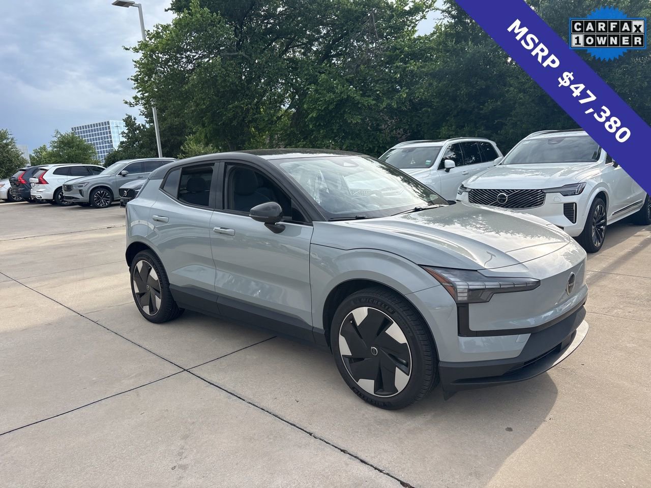 Certified 2025 Volvo EX30 Plus w/ Protection Package Premier AWD/4WD image 3