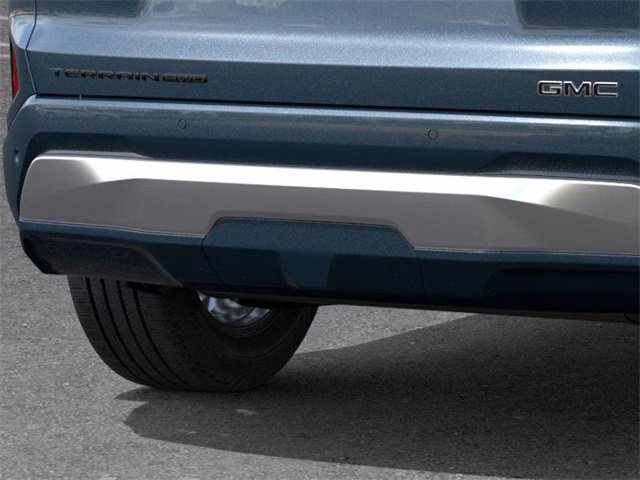 New 2026 GMC Terrain Denali w/ LPO, Black Badging Package image 14