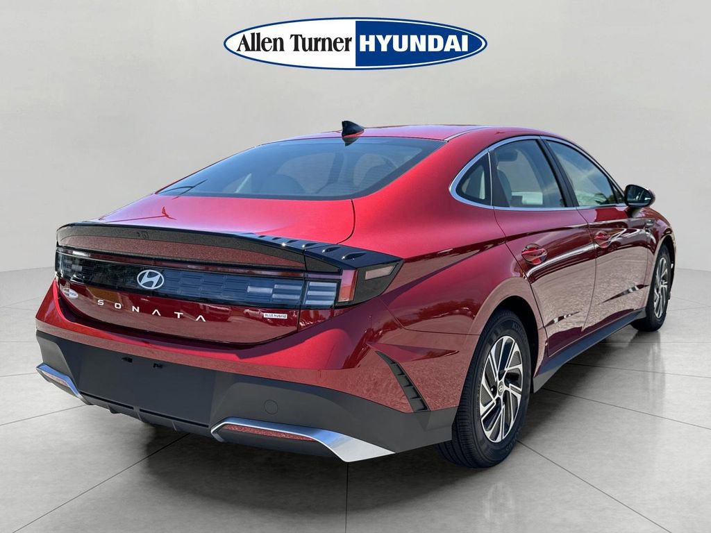 New 2026 Hyundai Sonata Blue FWD image 6