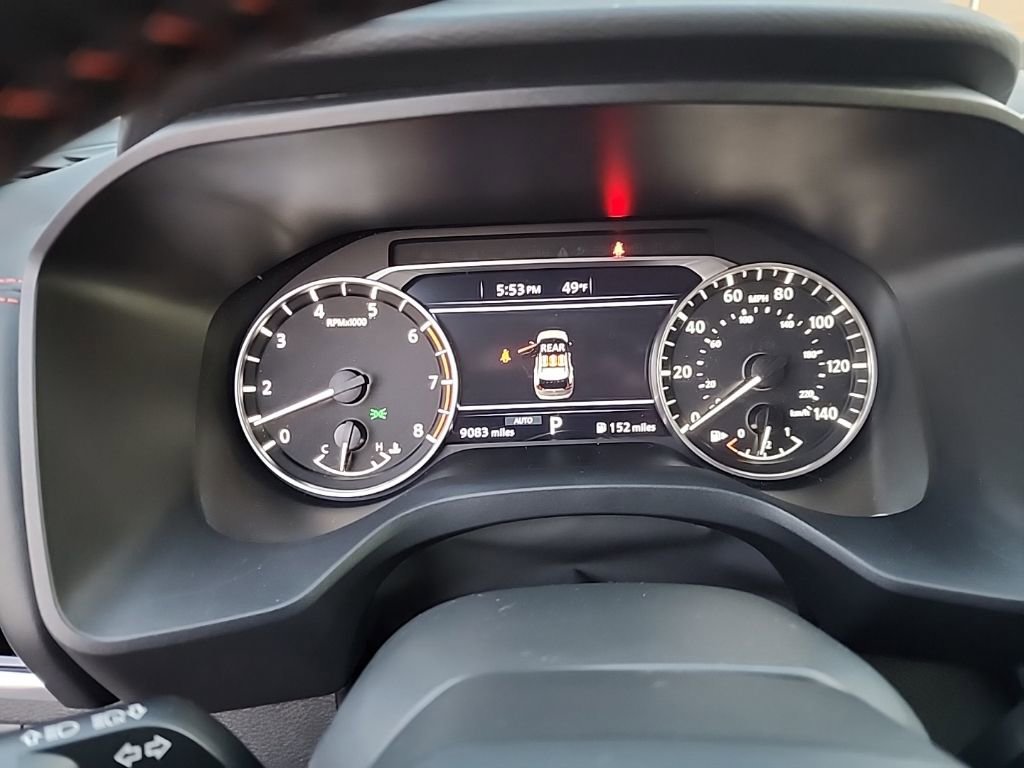 Used 2025 Nissan Rogue SV image 5