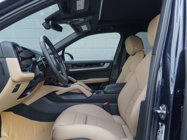New 2026 Porsche Cayenne image 17