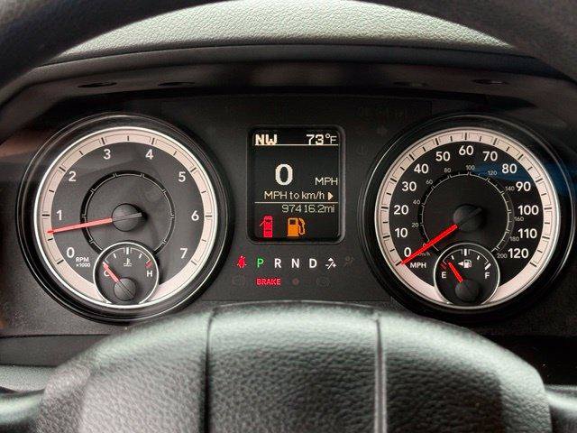 Used 2020 RAM 1500 Classic SLT AWD/4WD image 8