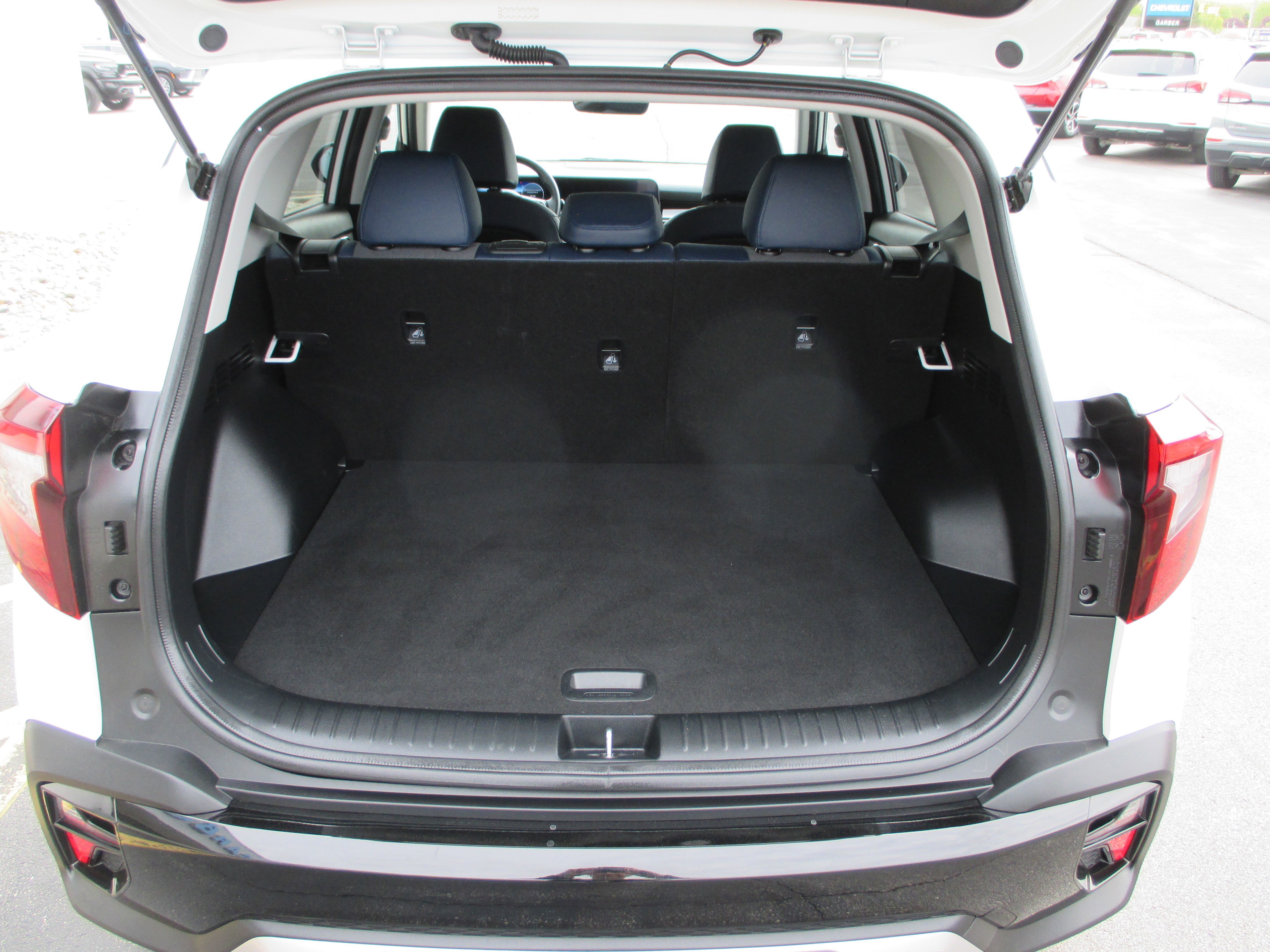 Used 2024 Kia Seltos S AWD/4WD image 5